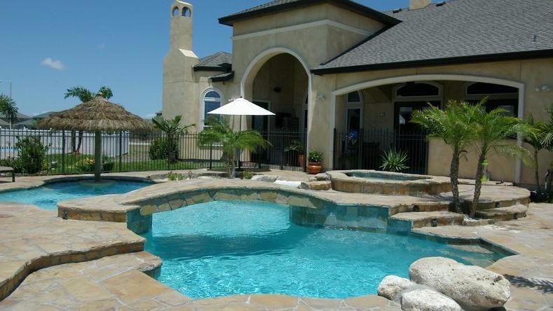 Pool Builder in Gardendale — Custom Pools by Reynolds